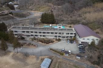 Nakatsuma Elementary School (Nakatsuma Shogakko)