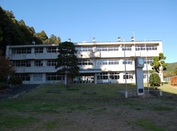 小里小学校
