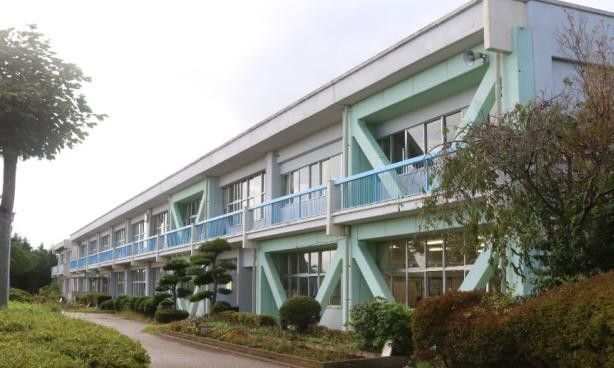 旭西小学校