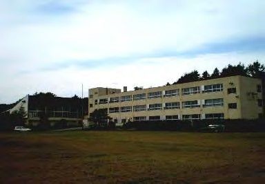 曲渕小中学校