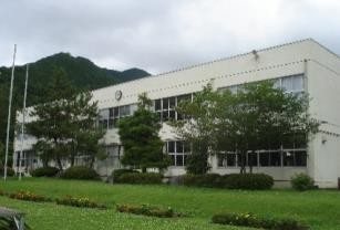 旧氷室小学校