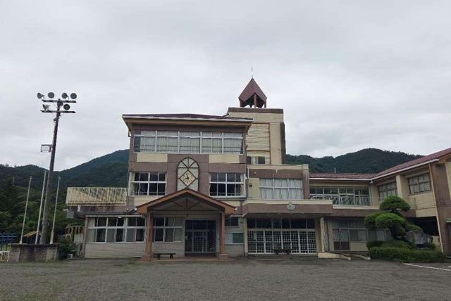 旧渡瀬小学校