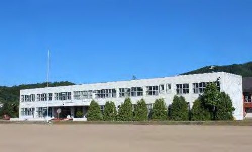 濁川小学校