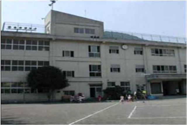 Town Okawa Elementary School
