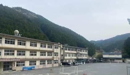 旧清沢小学校