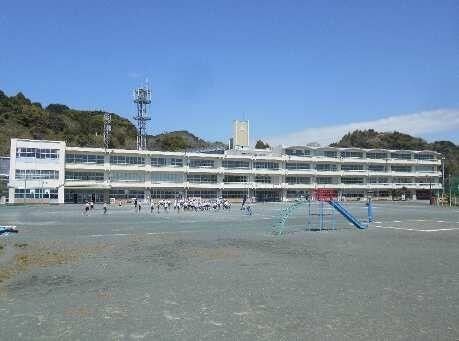 Kambara-Nishi Elementary School