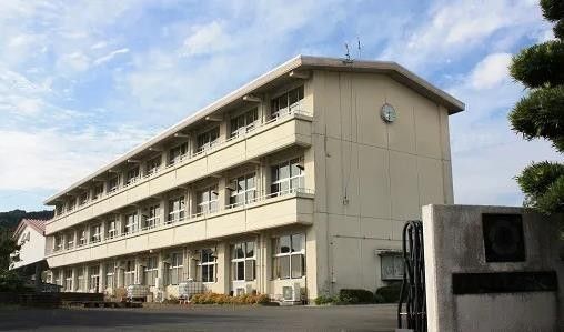 Harada Elementary School