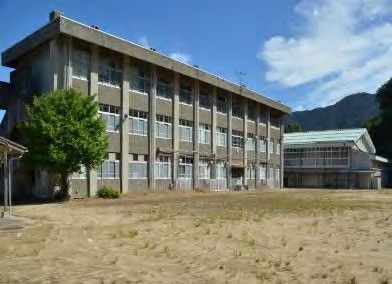Kanzaki Elementary School