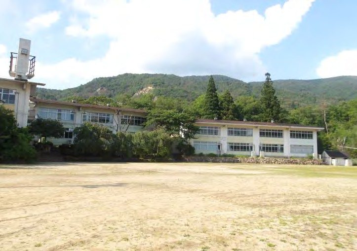 Hatano Elementary School