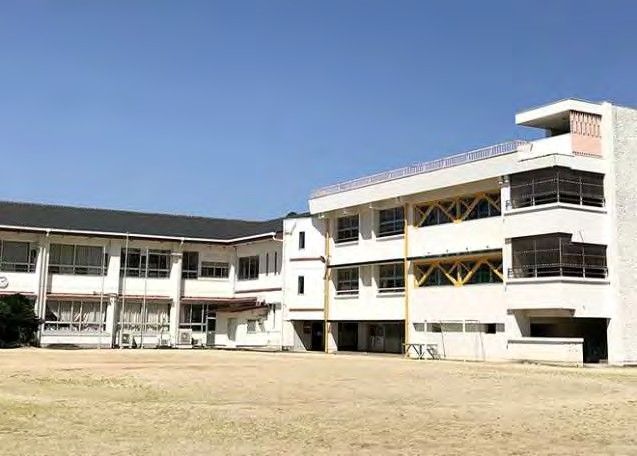 Ozu Elementary School