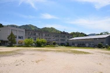 三朝南小学校