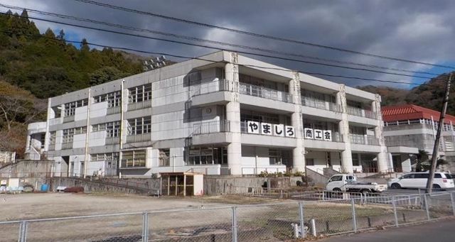 Former Kayama Elementary School