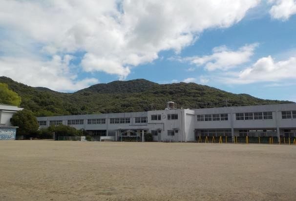Former Shikai Elementary School