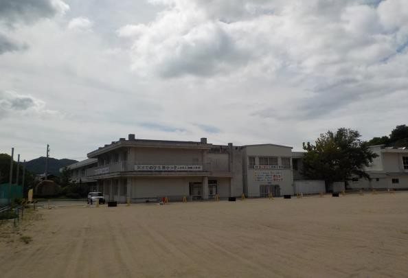 旧渕崎小学校