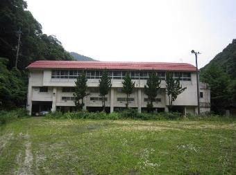 Former Yanaigawa Elementary School