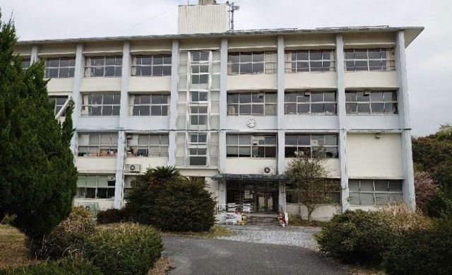 Tagawa Junior High School