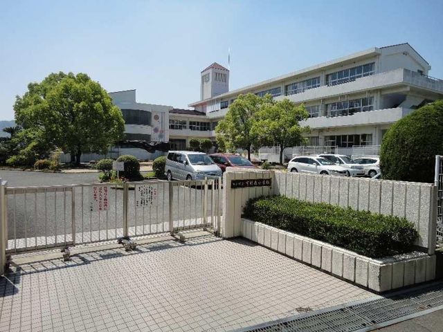 Ariake Minami Elementary School