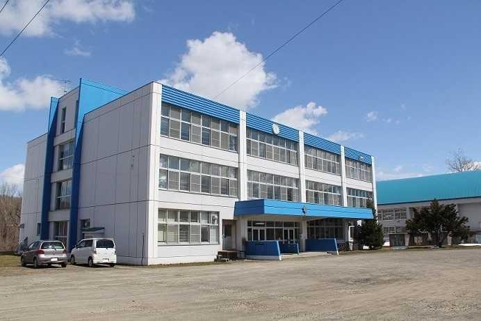 Mojiri Elementary School