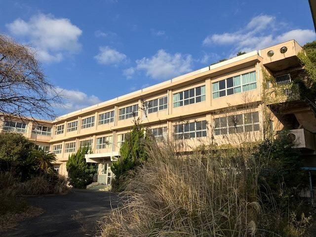 Former Kurosaki Junior High School