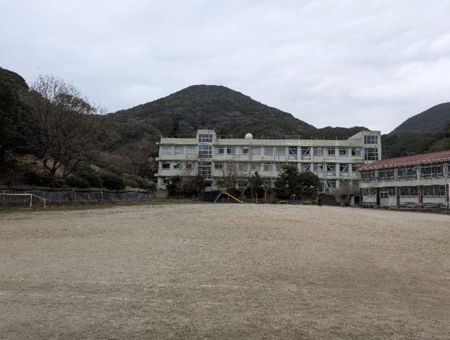 Former Teguma Elementary School