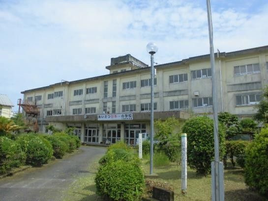 Former Minoh Junior High School