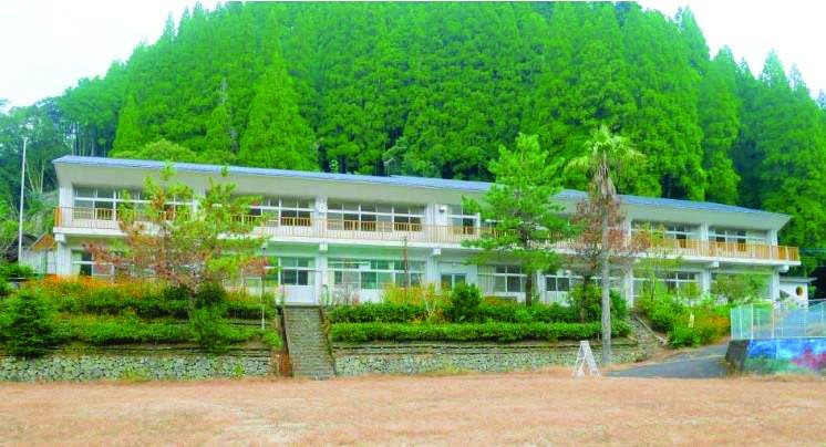 旧泉第一小学校