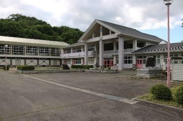 Minami-Yamagata Elementary School